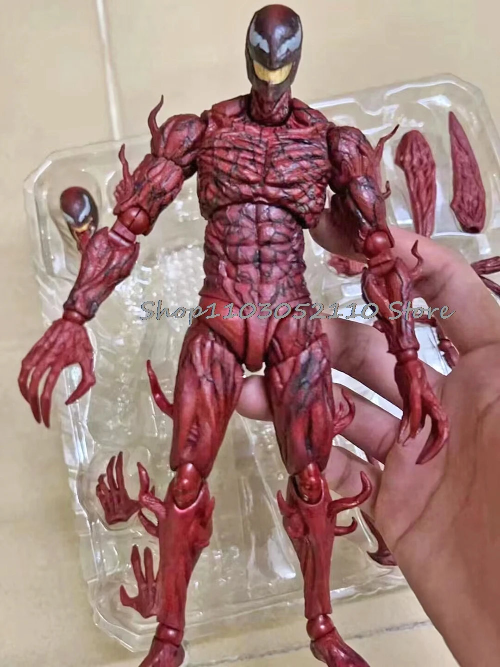 SHFiguarts Venom Red Carnage Action Figure 3 SHFiguarts Venom Red Carnage Action Figure - Image 3