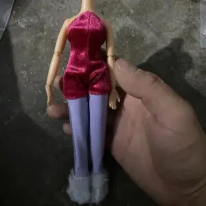 S352bd8b6e25146878eb9630112f8f9f3J 4