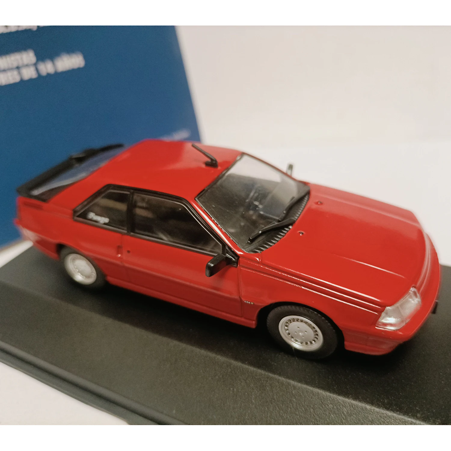 Ixo 1:43 Scale Diecast Renault Fuego GTA Model 3 Ixo 1:43 Scale Diecast Renault Fuego GTA Model - Image 3