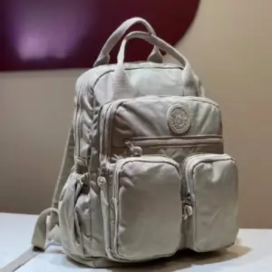 S3a9c5b21557e4af48f9b75f281c0032cn