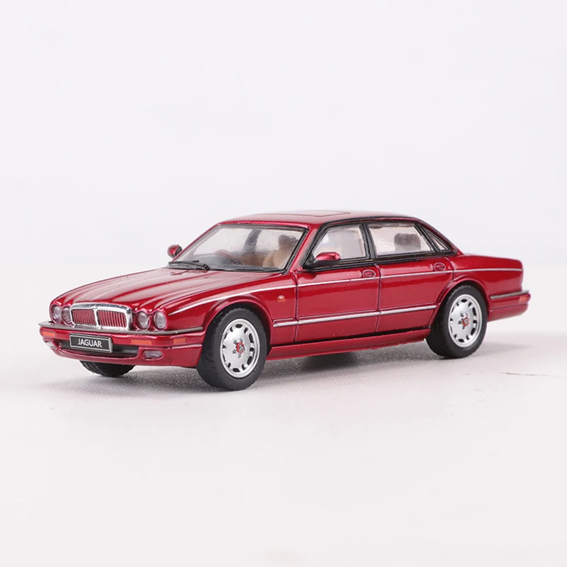 GCD 1:64 Jaguar XJ X300 Alloy Model Car 4 GCD 1:64 Jaguar XJ X300 Alloy Model Car - Image 4