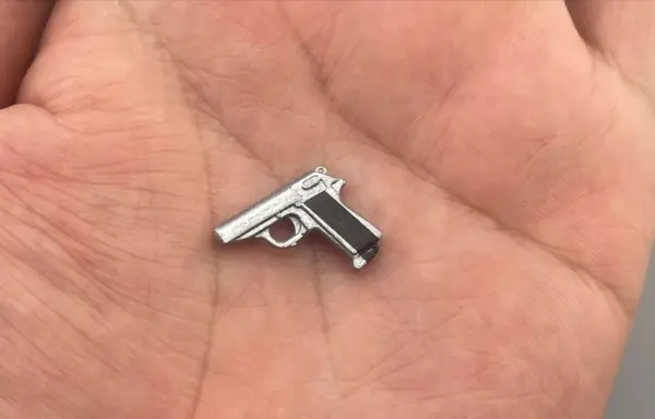 1/12 Scale M1911 Desert Pistol Model for Action Figures - Image 14