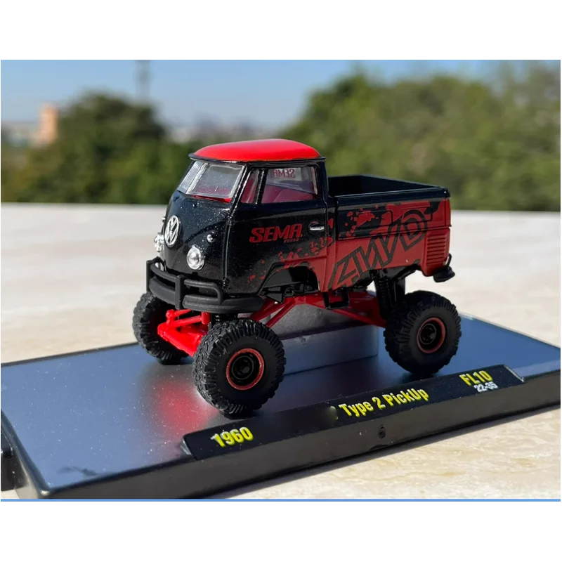 Diecast 1:64 T1 Pickup Truck Alloy Model Display 4 Diecast 1:64 T1 Pickup Truck Alloy Model Display - Image 4