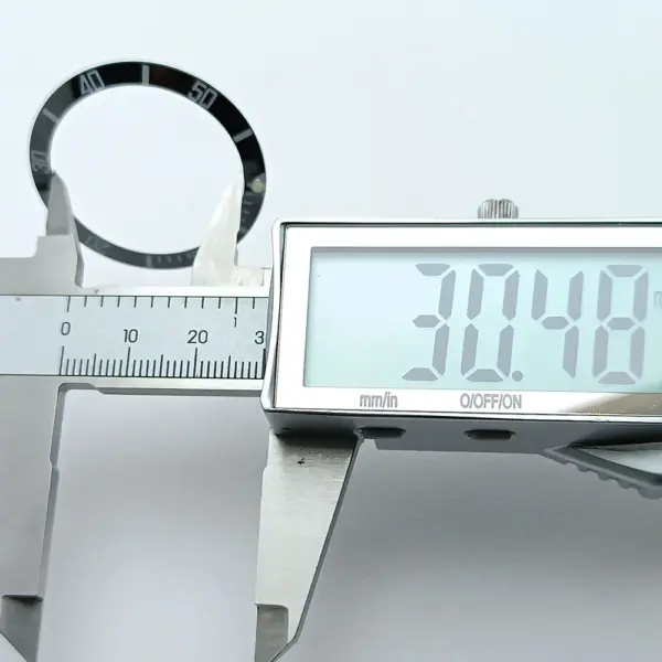 37.5mm Sloping Ceramic Watch Bezel Insert Replacement - Image 6