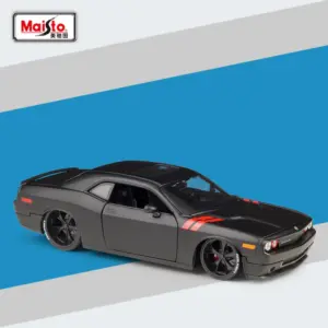Maisto 1:24 Dodge Challenger SRT Model Car 11 S403f07e6d5964fad8bf25263f8b1e235V 1