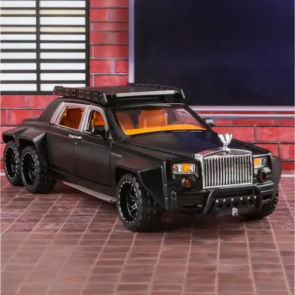 1:32 Rolls Royce Phantom 6X6 Diecast Model Car - Image 6