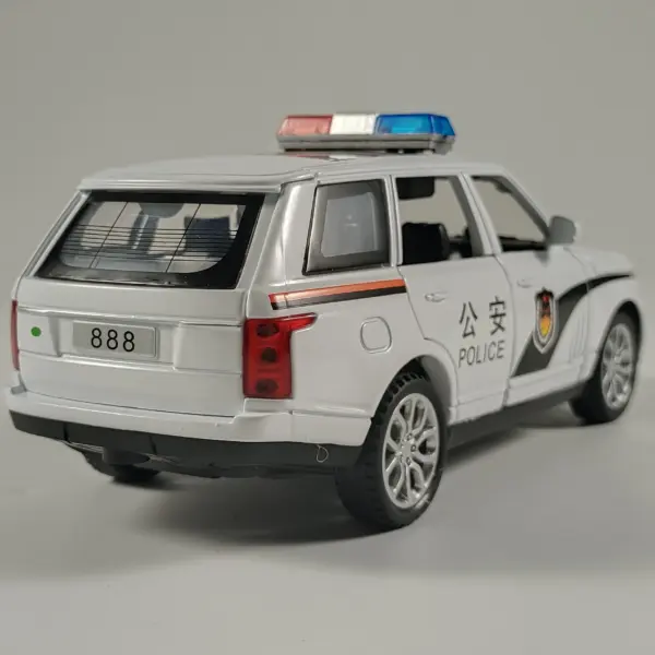 1:32 Land Rover Range Rover Police SUV Diecast Toy - Image 3