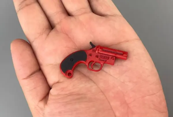 1/6 Scale P38 PPK Mini Metal Revolver Model for Dioramas - Image 40
