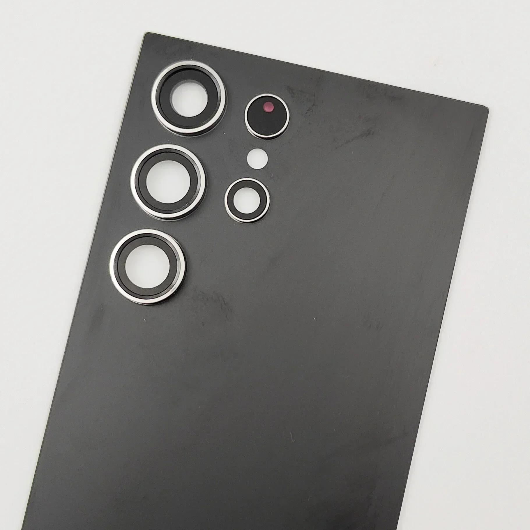 Samsung Galaxy S24 Ultra Glass Back Cover with Logo 3 Samsung Galaxy S24 Ultra Glass Back Cover with Logo - Image 3