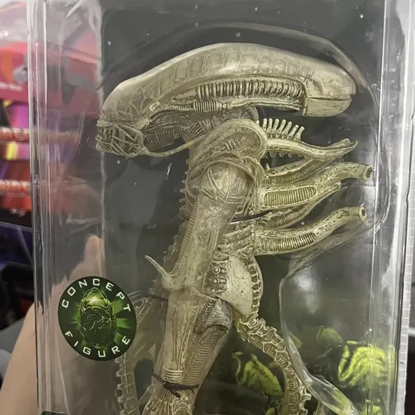 NECA Alien vs Predator Grid Warrior Xenomorph Figure - Image 2