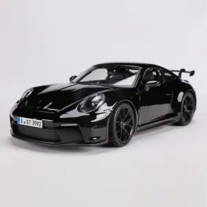 Maisto 1:18 Porsche 911 GT3 Die-Cast Car Model 10 S45cc5c23b3b54d3482d7c4f098940798H
