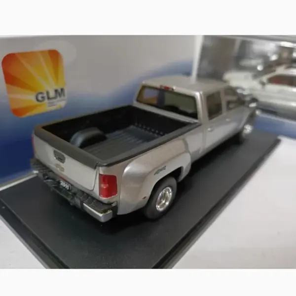 GLM 1/43 Silverado 3500HD Pickup Truck Model Car Collection - Image 3