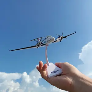 Scale 1:75 KingAir 350i Business Jet Model Aircraft 12 S49064e768bb448f3b07ec57df062bbc3w