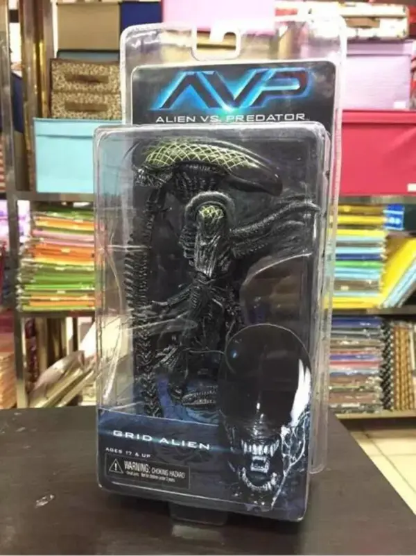 NECA Alien vs Predator Grid Warrior Xenomorph Figure - Image 4