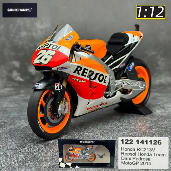 1/12 YZR-M1 RC213V Ducati GP11 Diecast Motorcycle - Image 16
