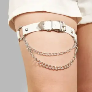 Women’s Heart-Shaped Leg Chain Garter 12 S4d56edd11f264795b1dbe9d9a7066261t