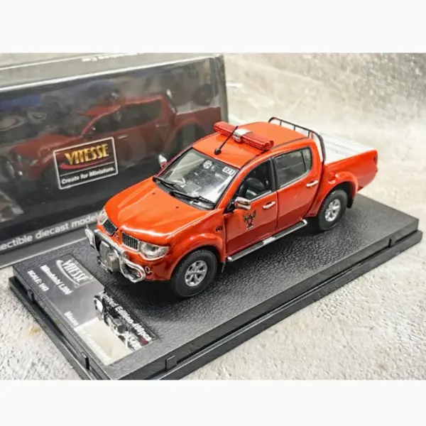 1/43 WELLY Fire Fighter Police Pickup Car Model - Image 2