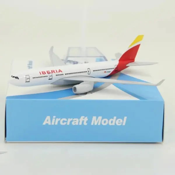 Iberia A330 Diecast 1/400 Scale Model - Image 6