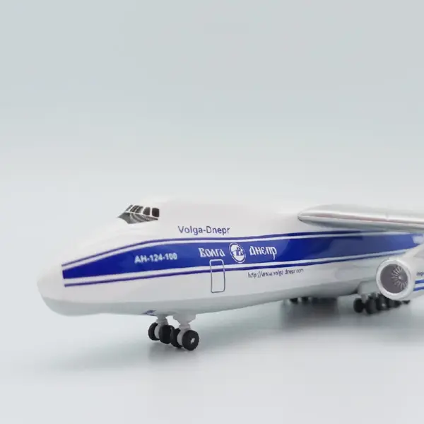 1/400 Scale An-124 Transport Aircraft Model Collection - Image 4