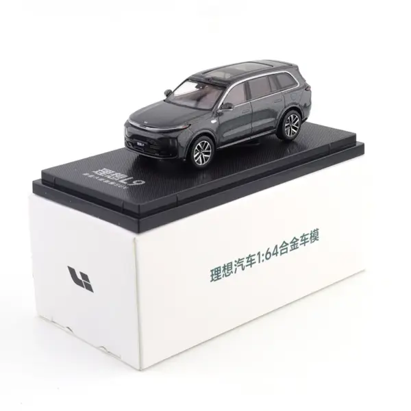 Ideal Car L6 L7 L8 L9 1:64 Alloy Model - Image 18