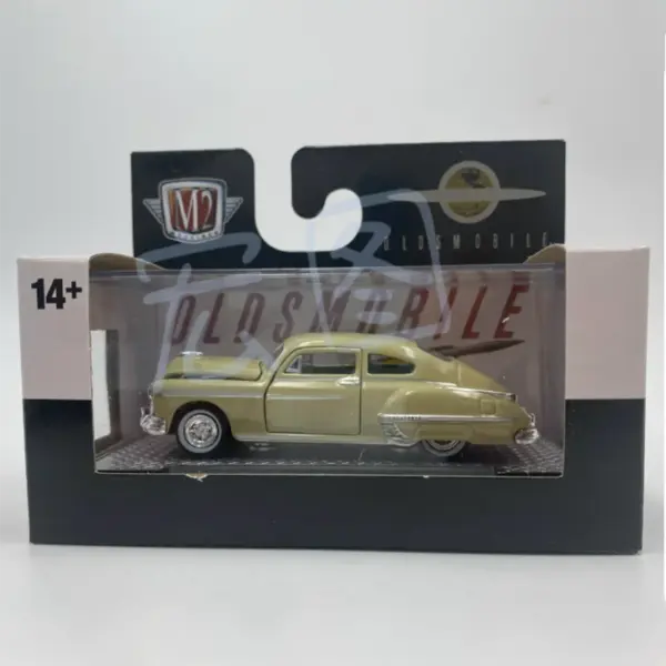 1950 Oldsmobile 88 Diecast Model 1:64 Alloy Collection - Image 2