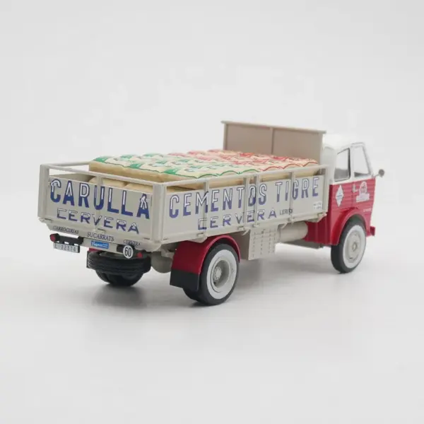Ixo 1:43 Pegaso 1031 Cementos Tigre Truck Model - Image 4