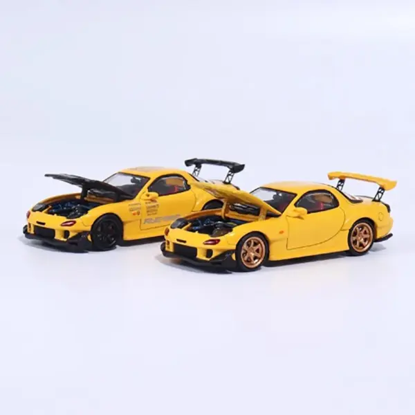 BSC 1:64 RX7 FD3S Alloy Car Model Collectible - Image 3