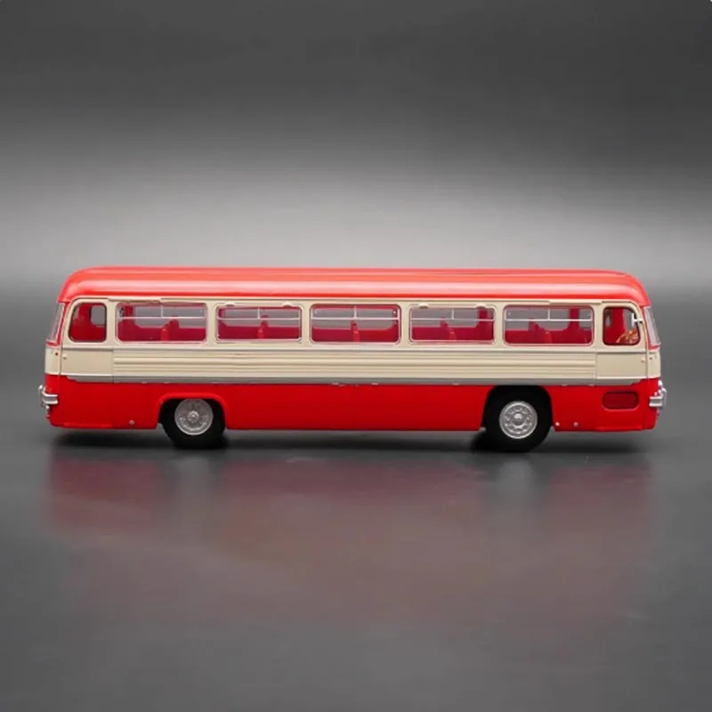 French Chausson Ang Bus Model Collectible 1:43 4 French Chausson Ang Bus Model Collectible 1:43 - Image 4