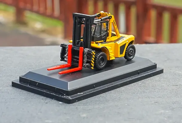 Mini Alloy SANY Crane Excavator Model 1:87 - Image 14