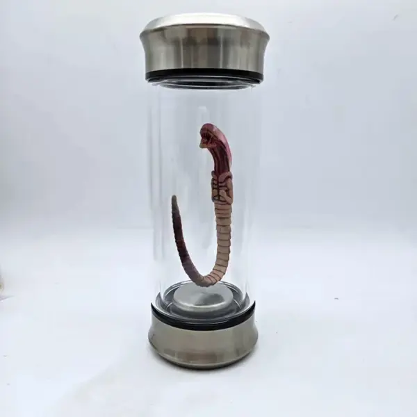 1/6 Scale Alien Chestburster Model Display - Image 8