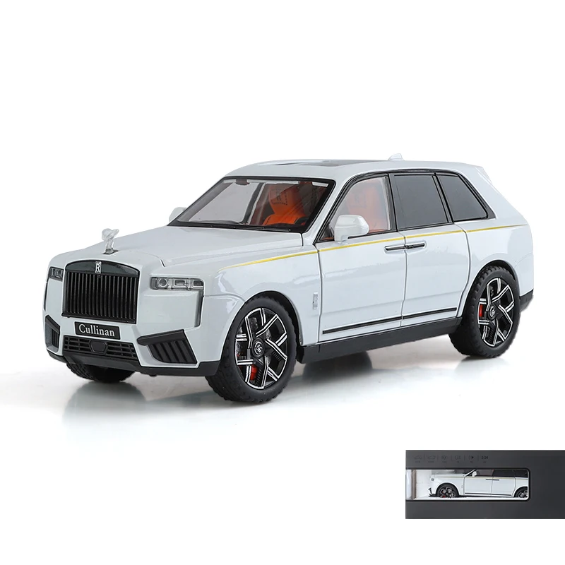 1:24 Premium Rolls Royce Cullinan Diecast Model 8 1:24 Premium Rolls Royce Cullinan Diecast Model - Image 8
