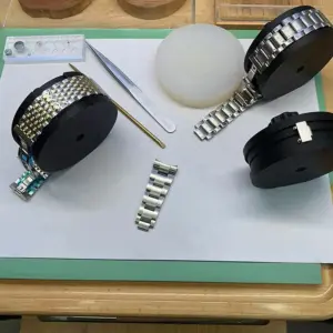 Watch Band Polishing Jig for FancyWrist Models 8 S5a359296f85e4bfcb600b68cc16ce0d5h