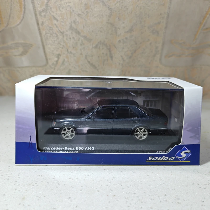 SOLIDO 1/43 Benz E60 W124 E500 Diecast Car Model 6 SOLIDO 1/43 Benz E60 W124 E500 Diecast Car Model - Image 6