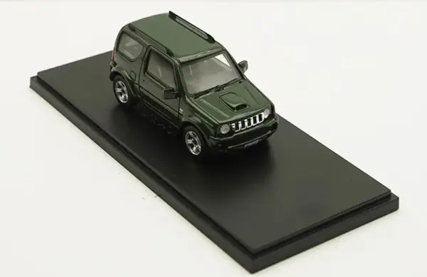 1:43 Jimny SUV & Swift Alloy Model Car Set - Image 9