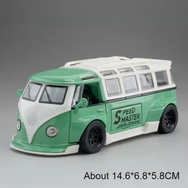 1:32 Scale Beetle GSR Diecast Toy Car - Image 7