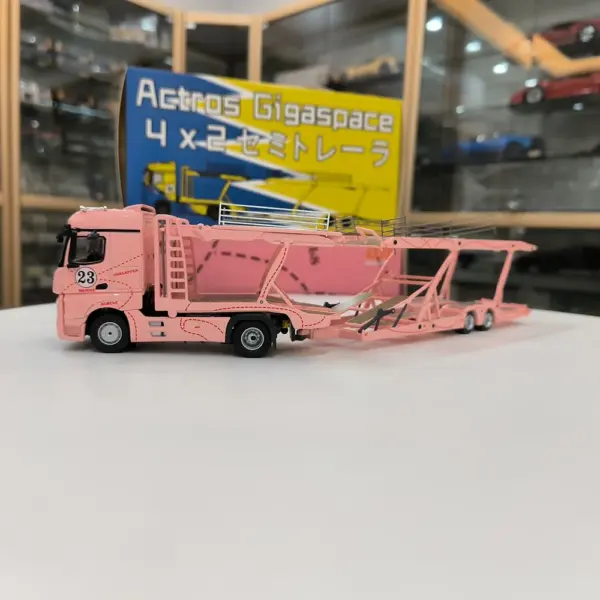 1/64 Alloy Diecast Benz Trailer Model for Collectors - Image 5