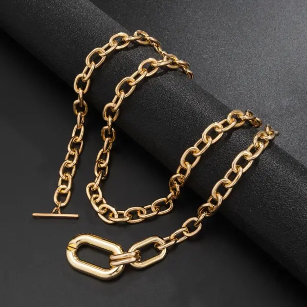 Unisex Layered Chain Necklace with Pendant - Image 4