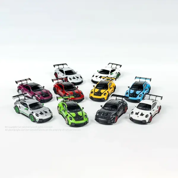 Minichamps Porsche 911 (992) GT3 RS Alloy Model Car - Image 6