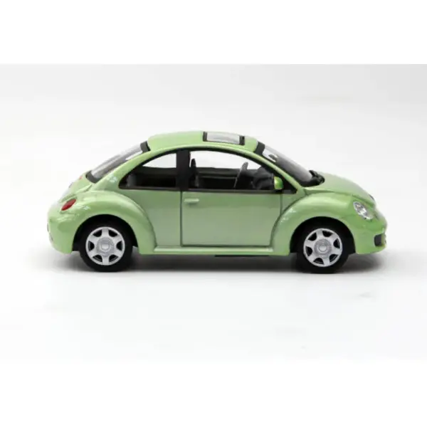 1:43 Green Beetle Classic Alloy Model Car - Image 6