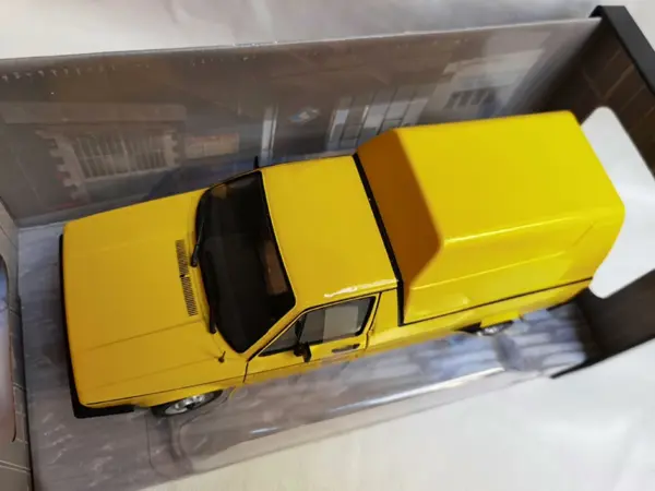 Solido 1:18 MK1 1982 Pickup Car Model - Image 5