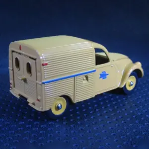 Citroen 2CV Alloy Car Model Collectible Ornament 9 S626ed22d54d94ddeae6d910a4f284f63k