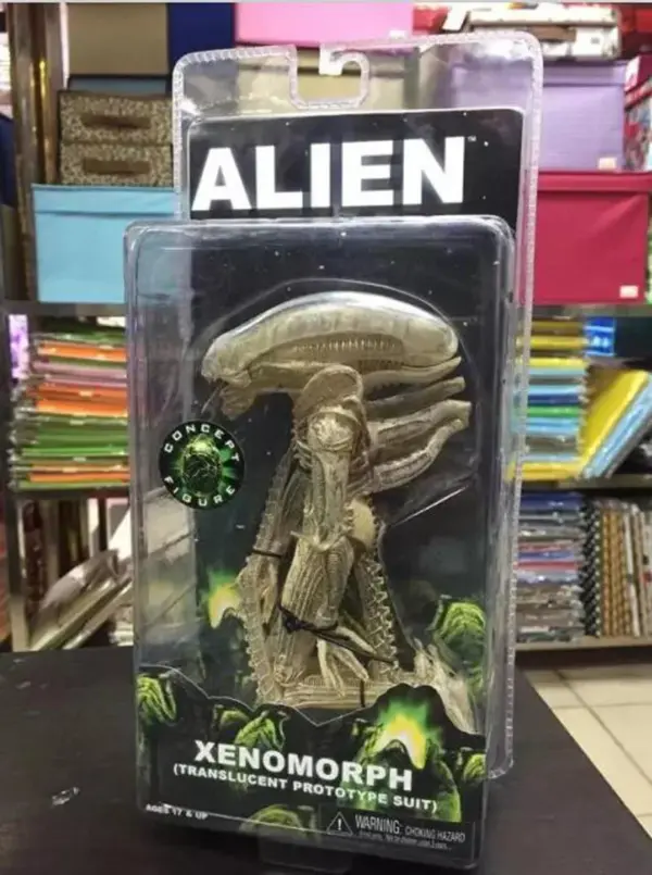 NECA Alien vs Predator Grid Warrior Xenomorph Figure - Image 6