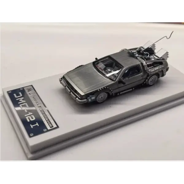 Back To Future 1:64 Diecast Alloy Car Model - Image 5