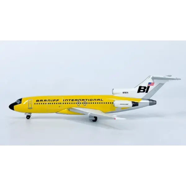 Diecast B727-100 Alloy Aircraft Model 1:500 - Image 5