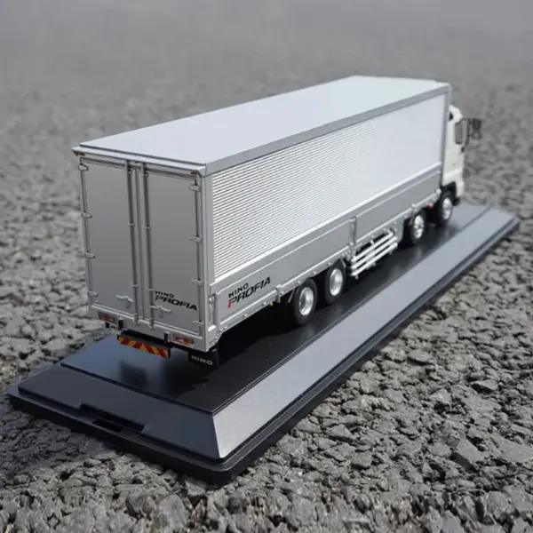 Diecast 1:43 HINO TRUCKS Container Van Model Collection - Image 5