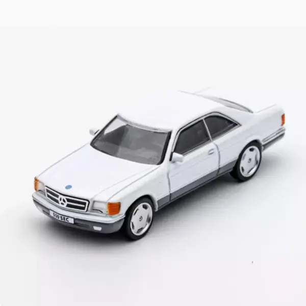 DCT 1:64 Scale 500SEC Alloy Sedan Model - Image 5