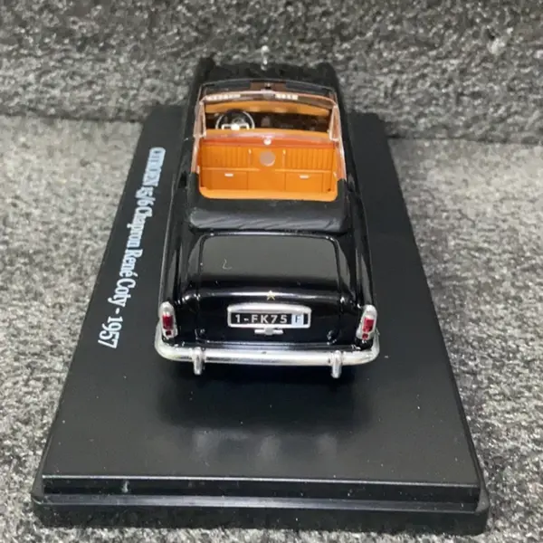 Citroen 15/6 Chapron 1957 Diecast Model 1/43 - Image 5