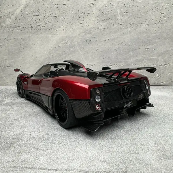 Almost Real 1:18 Pagani Zonda Cinque Alloy Car Model - Image 3