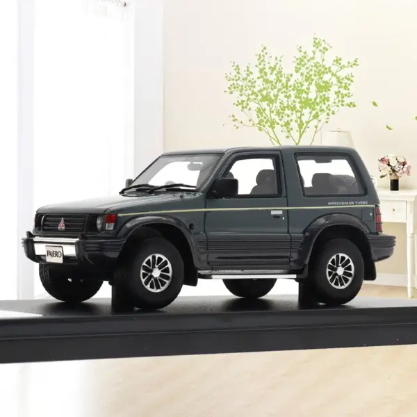 1/43 Mitsubishi Pajero Metaltop Wide XR-II Model Car - Image 5