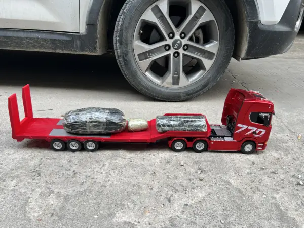 Huina Scania 770S Remote Control Car 501D - Image 3